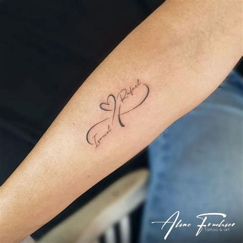 infinitos tatuajes con nombres|TATUAJE INFINITO 